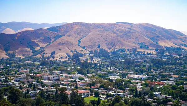 Costa Californiana, Chicago y NY