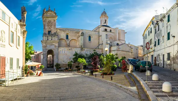 Italia, Corcega, Cerdeña y Sicilia