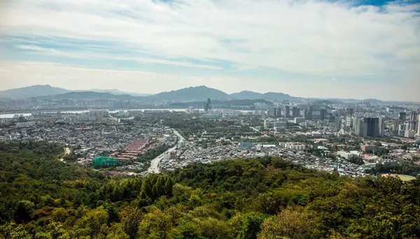 Encantos de Corea y Japón