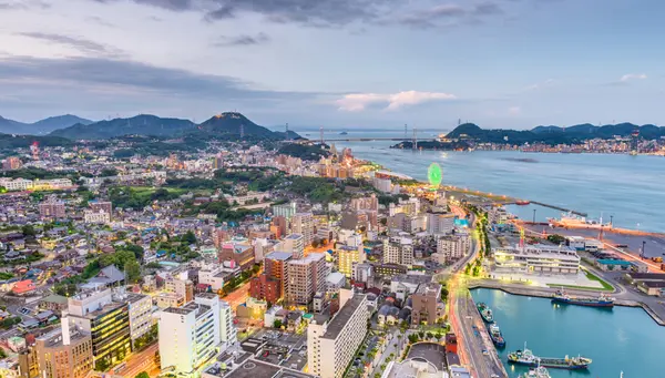 Pekín, Clásicos de Corea y Capitales de Japón