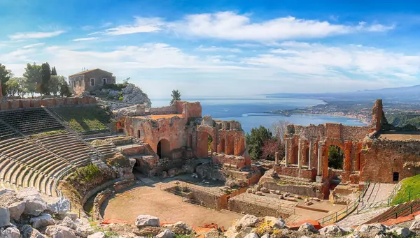 Italia, Corcega, Cerdeña y Sicilia