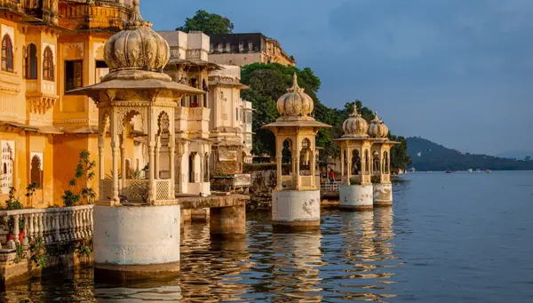 Rajasthán con Khajuraho y Varanasi