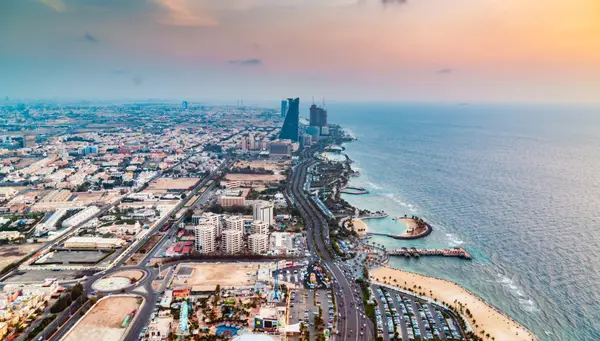 Arabia Saudí con Bahrein Qatar y Emiratos