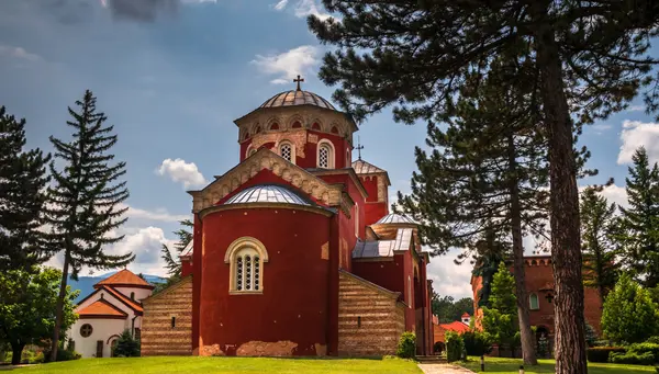 Joyas de Serbia y Balcanes