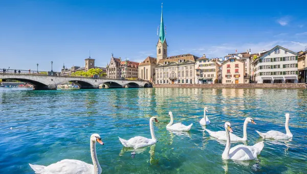 Italia y Paisajes de Suiza