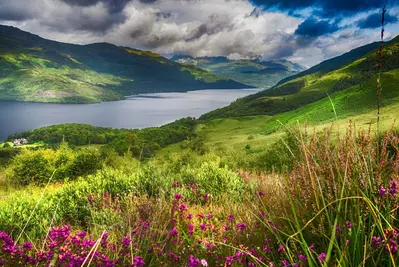 Lomond lake
