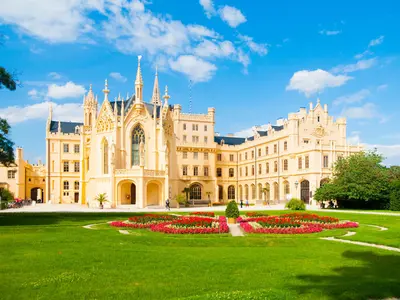 El paisaje cultural de Lednice-Valtice está registrado en la lista del Patrimonio Mundial de la Unesco.
