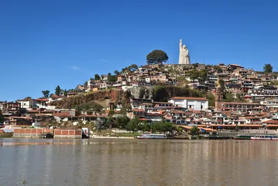 Patzcuaro: Nice colonial population.