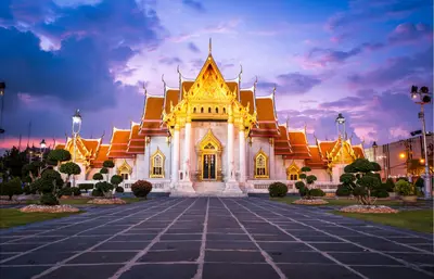 Templos De Wat Tham Suea