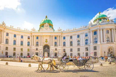 Alte Hofburg de la magnífica capital de Austria, Viena
