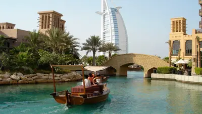 Dubai: Paseo en Abra (taxi acuático).
