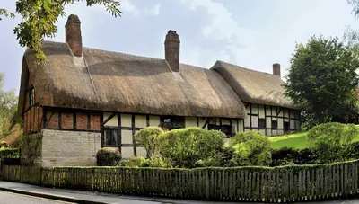 Stratford: Hogar del que ha sido y será el dramaturgo más importante de todos los tiempos. 