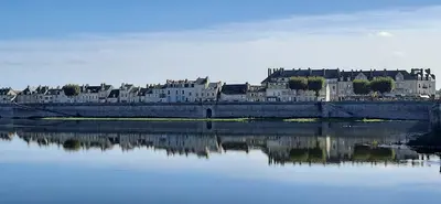 Blois<i>  by Yeruti</i>