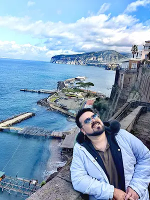 Sorrento<i>  by Fragon</i>