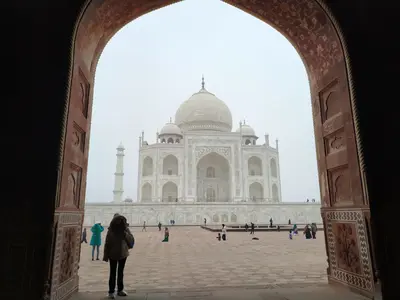 Agra<i>  by LoreCurto</i>