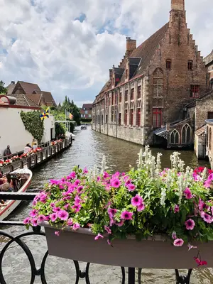 Brujas<i>  by mivette68</i>