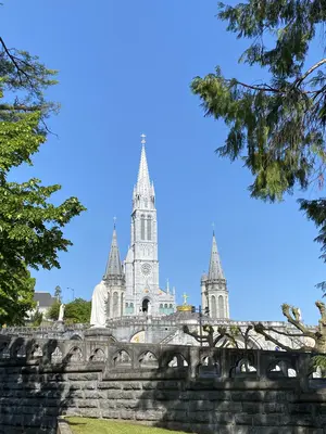 Lourdes<i>  by neuzapatricia</i>