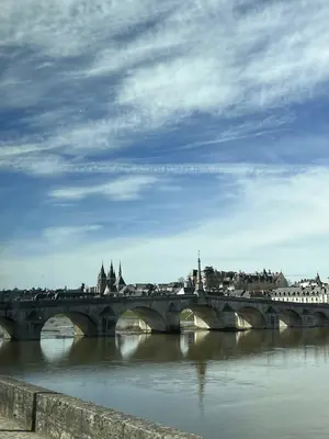 Blois<i>  by yamilelucas</i>