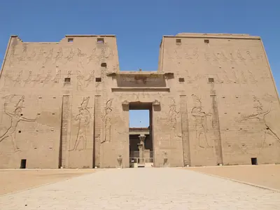 Edfu<i>  by bmfer29</i>