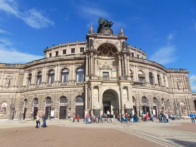 Dresden<i>  by Carlota</i>