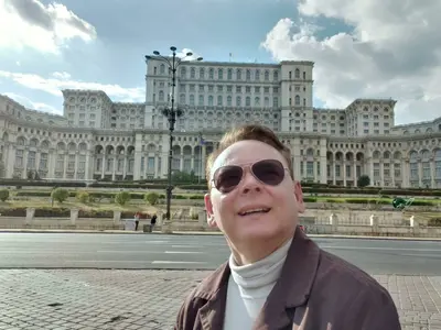 Bucarest<i>  by Delano</i>