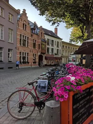 ブルージュ<i>  by Elsa</i>