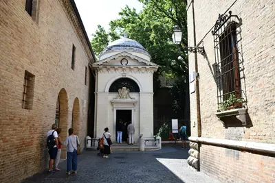 Ravena<i>  by evaldivia</i>