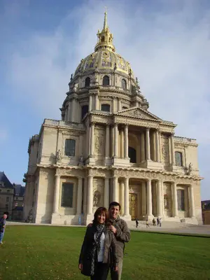 Paris<i>  by Magaly</i>
