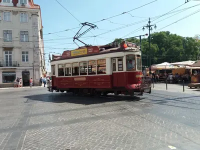 Lisbon<i>  by Indybertani</i>
