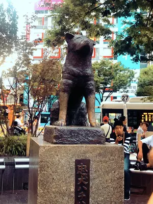 Tokyo<i>  by Lesly</i>