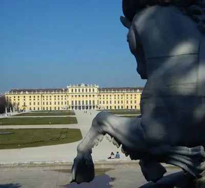 Viena<i>  by mariana</i>