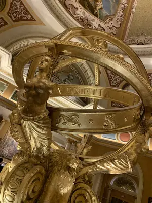 Las Vegas<i>  by MaruFlosi</i>