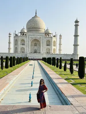 Agra<i>  by MercedesArceRojas</i>