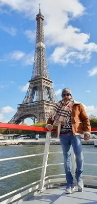 Paris<i>  by Merk2</i>