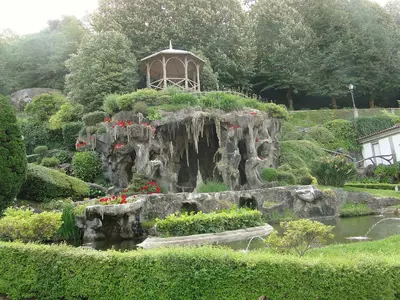 Braga<i>  by Olga</i>