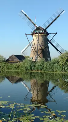 Kinderdijk<i>  by Prosich</i>