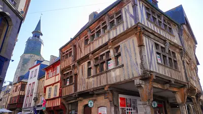 Dinan<i>  by RSL</i>
