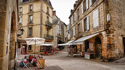 Sarlat<i>  by RSL</i>
