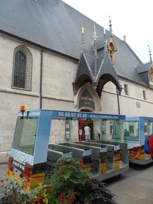 Beaune<i>  by Solymaral</i>