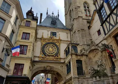 Rouen<i>  by Sovi</i>