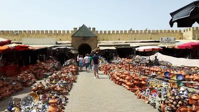 Rabat<i>  by Susana</i>
