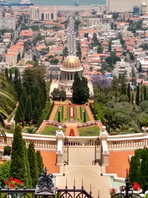 Haifa<i>  by Valeria</i>