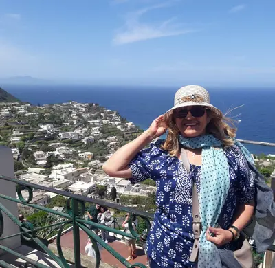 Capri<i>  by walnice</i>